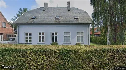 Boligudlejningsejendomme til salg i Store Heddinge - Foto fra Google Street View