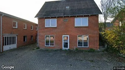 Boligudlejningsejendomme til salg i Karby - Foto fra Google Street View