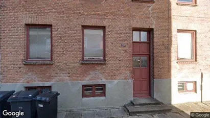 Boligudlejningsejendomme til salg i Vejle Centrum - Foto fra Google Street View Boligudlejningsejendomme til salg i Vejle Centrum - Foto fra Google Street View