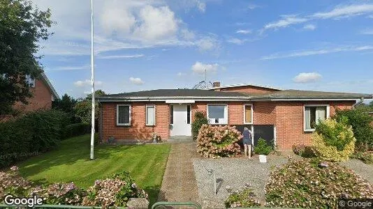 Boligudlejningsejendomme til salg i Broager - Foto fra Google Street View