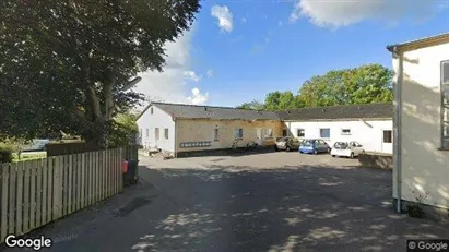 Boligudlejningsejendomme til salg i Højby - Foto fra Google Street View