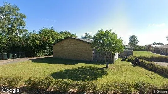 Boligudlejningsejendomme til salg i Ejstrupholm - Foto fra Google Street View