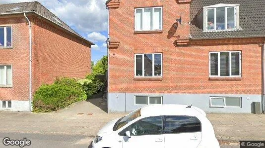 Boligudlejningsejendomme til salg i Ikast - Foto fra Google Street View