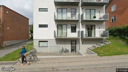 Boligudlejningsejendomme til salg i Århus N - Foto fra Google Street View