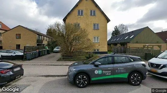Boligudlejningsejendomme til salg i Valby - Foto fra Google Street View