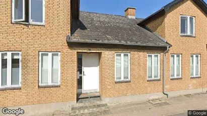 Boligudlejningsejendomme til salg i Mørke - Foto fra Google Street View