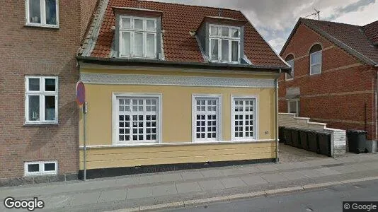 Boligudlejningsejendomme til salg i Holbæk - Foto fra Google Street View