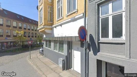 Boligudlejningsejendomme til salg i Randers C - Foto fra Google Street View