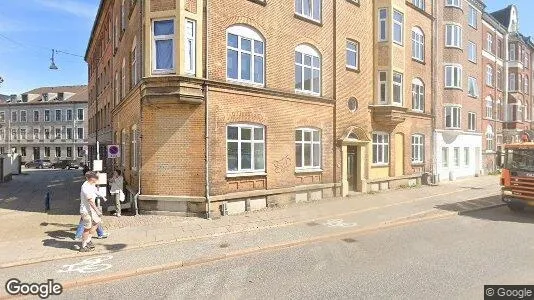 Boligudlejningsejendomme til salg i Aalborg Centrum - Foto fra Google Street View