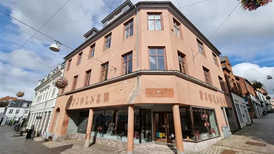 Boligudlejningsejendomme til salg i Viborg - billede 2