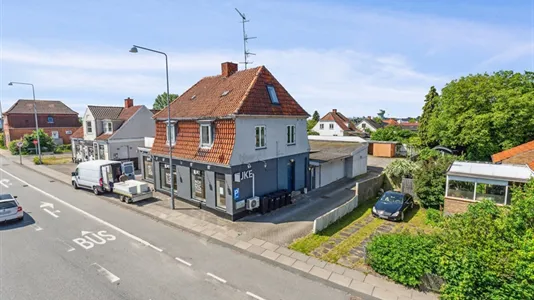 Butikslokaler til salg i Kastrup - billede 1