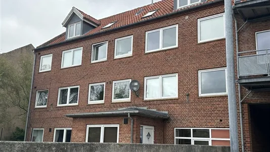 Boligudlejningsejendomme til salg i Esbjerg Centrum - billede 2