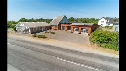 Stort værksted og Butikslokale